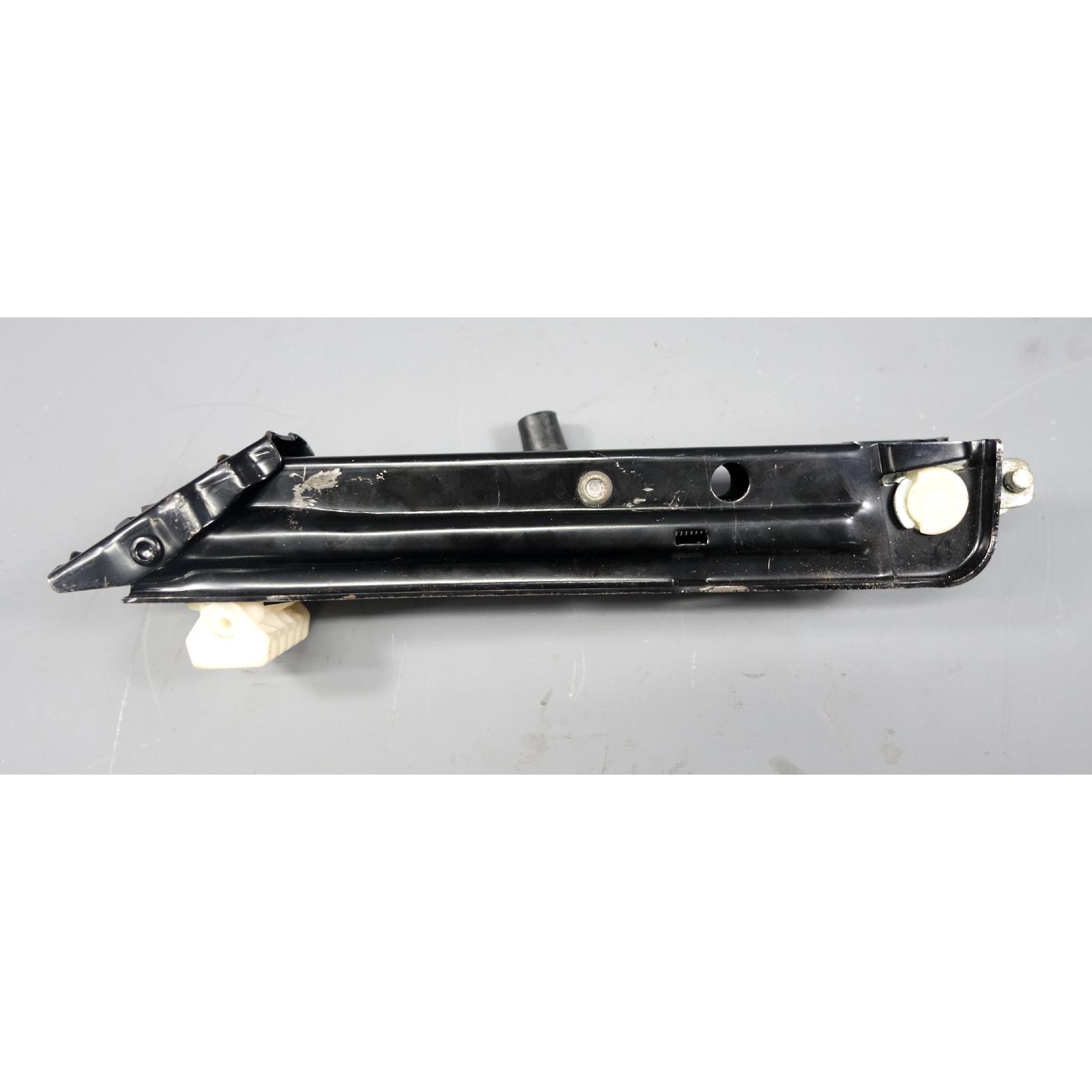 BMW E46 3-Series Factory Spare Tire Changing Jack Lifting Tool