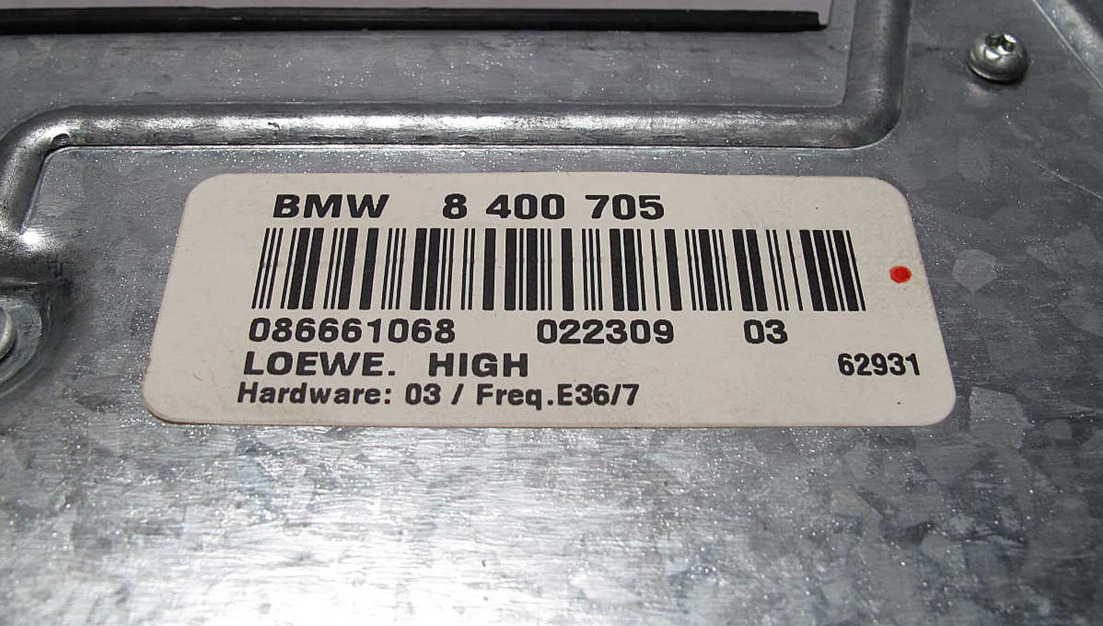 BMW Z3 Roadster Factory Stock Stereo Amplifier Loewe 1996-1999