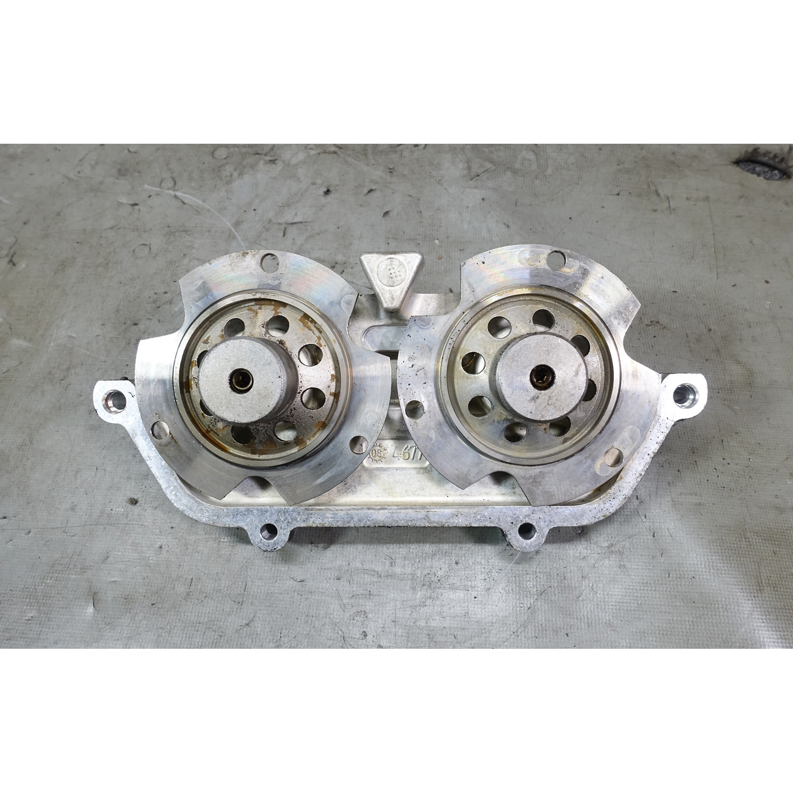 2006-2010 BMW S85 5.0L V10 M5 M6 VANOS Variable Valve Timing Unit