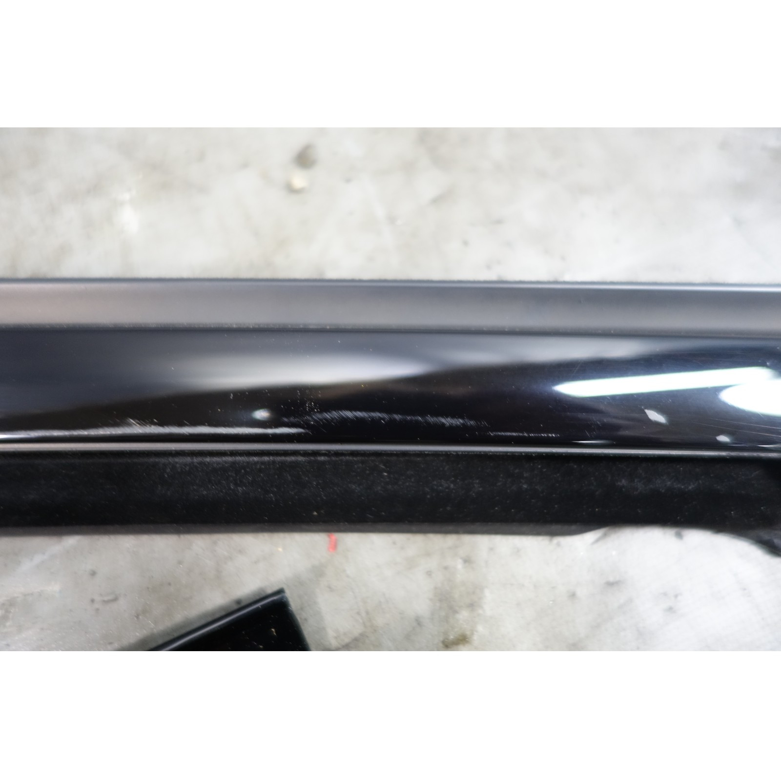 18-24 BMW G01 X3 F97 Right Front Door Exterior Trim Shadowline