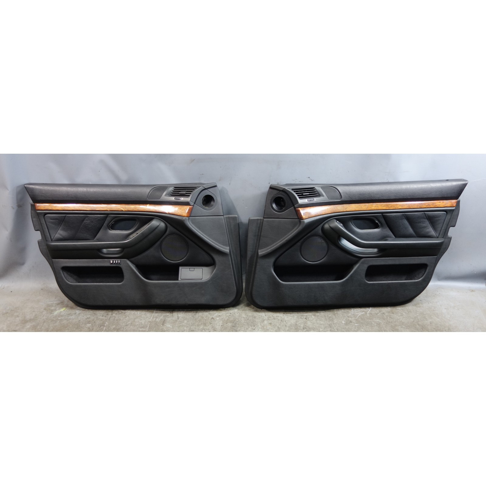1997-2003 BMW E39 5-Series Front Int Door Card Panel Trim Pair