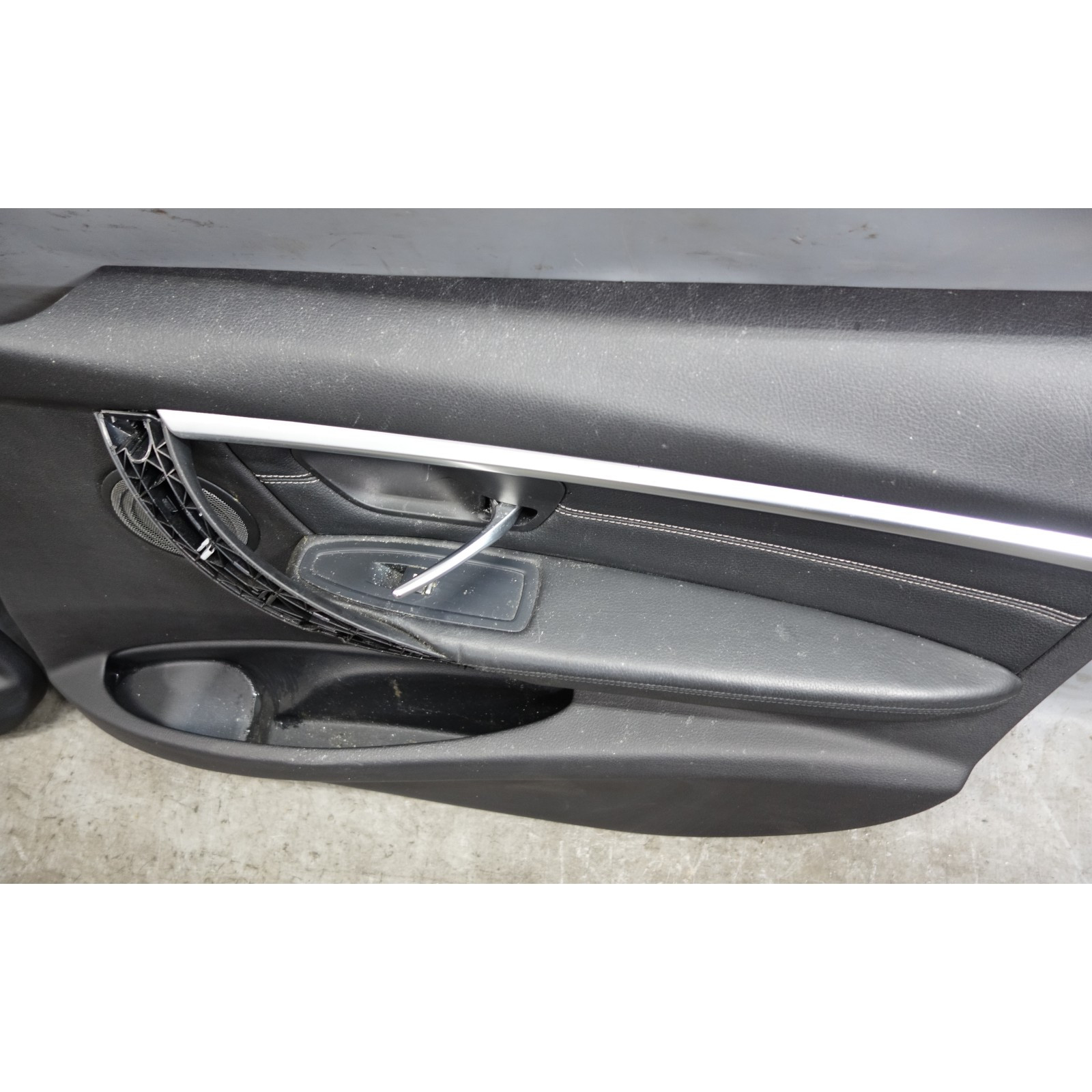 12-19 BMW F30 3-Series Front Interior Door Panels Black Leather