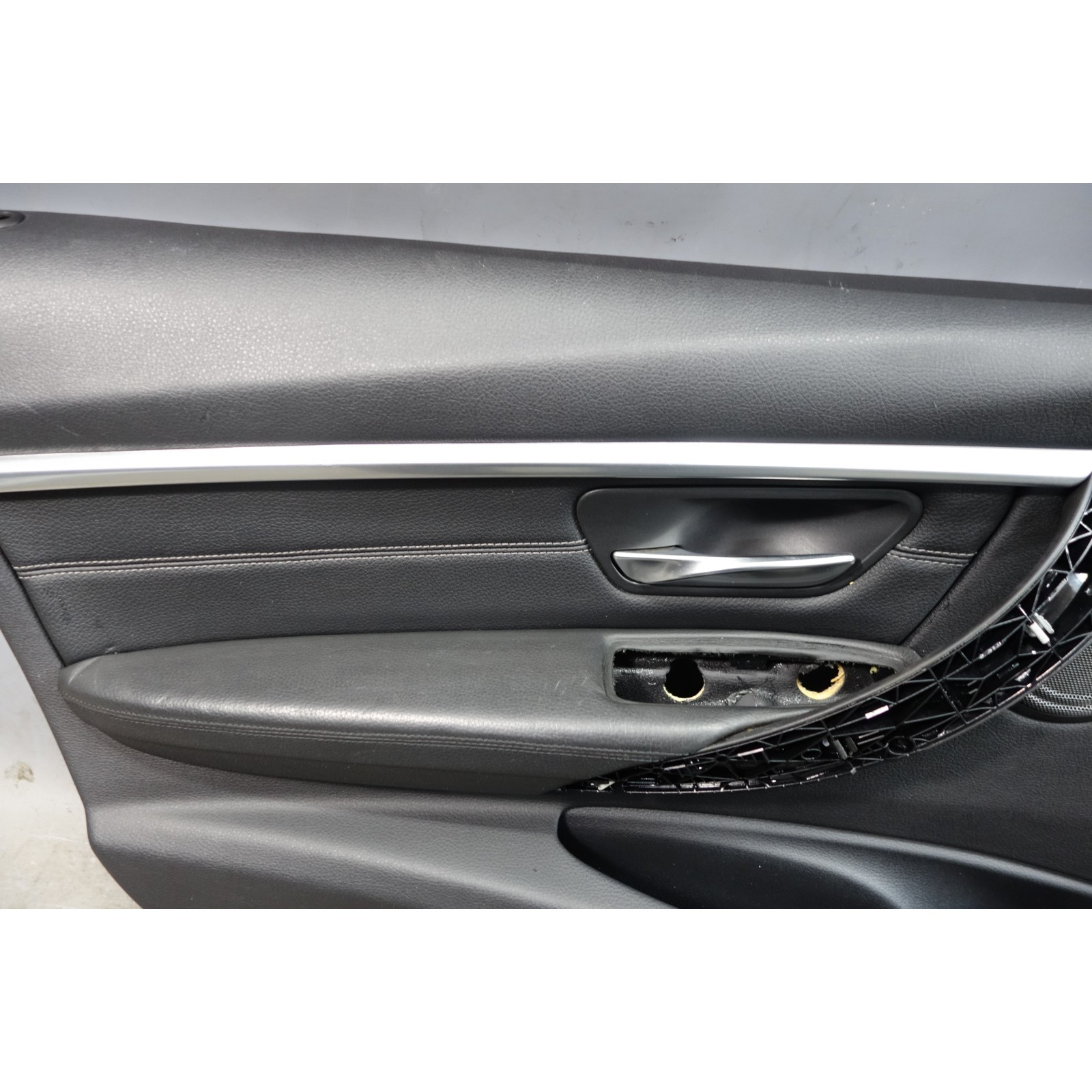 F30 助手席 ドア 12-19 BMW F30 3-Series Front Interior Door Panels Black Leather