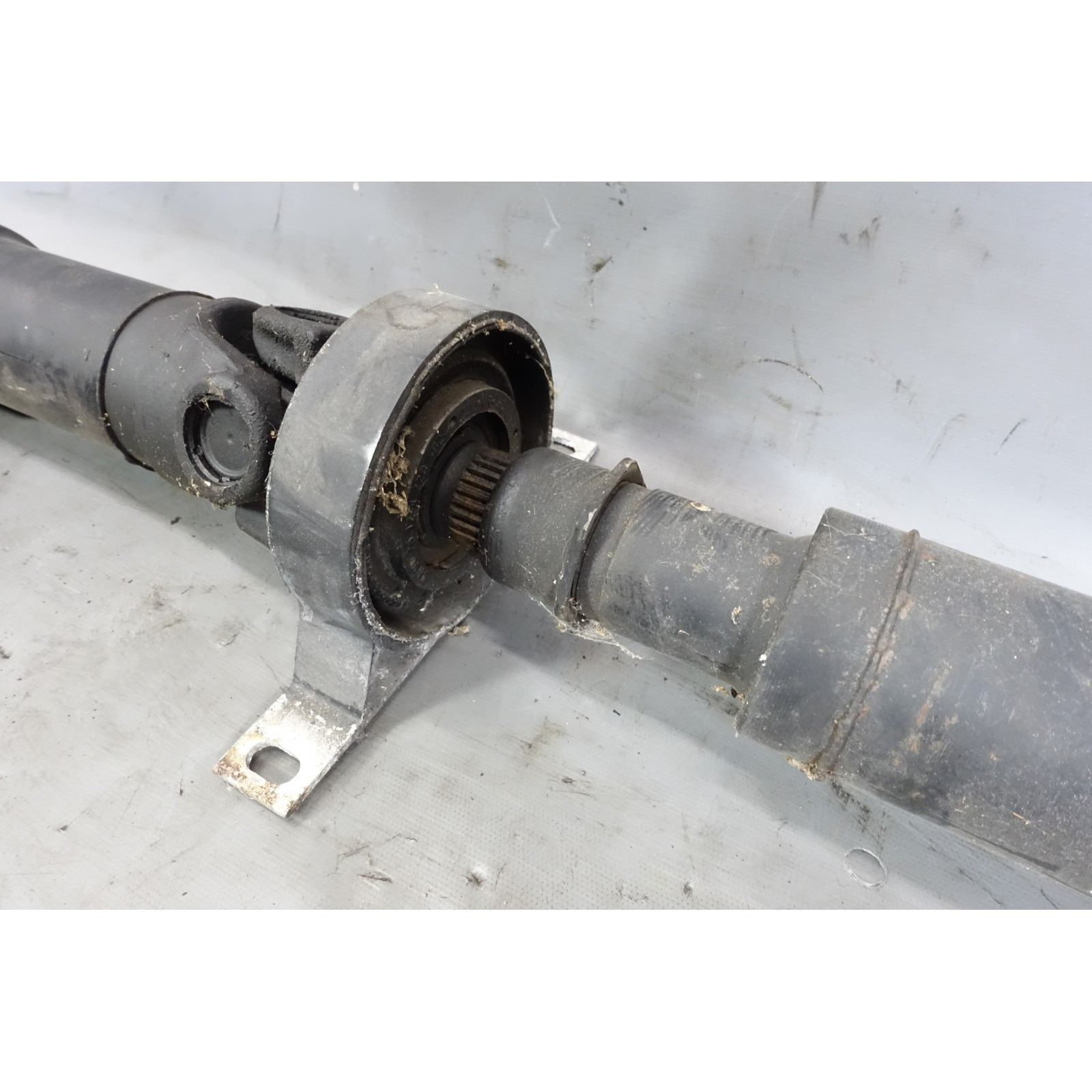 BMW E46 323i 325i 5 Speed Manual Drive Propeller Shaft CSB 1999
