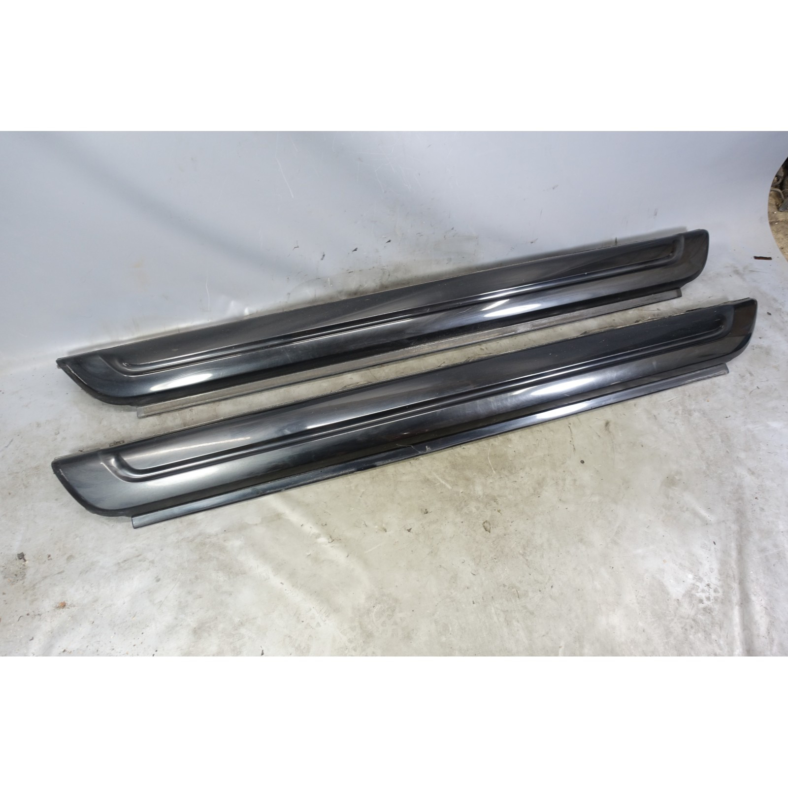 2004-2010 BMW E83 X3 M Aero Side Skirt Trim Pair Black Sapphire