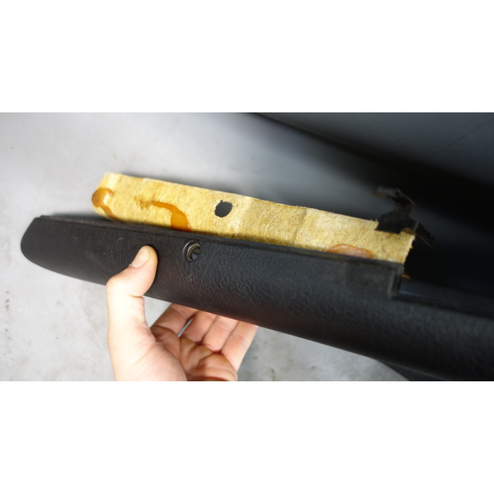 Damaged 97-03 BMW E39 5-Series Rear Door Panel Trim Pair Black