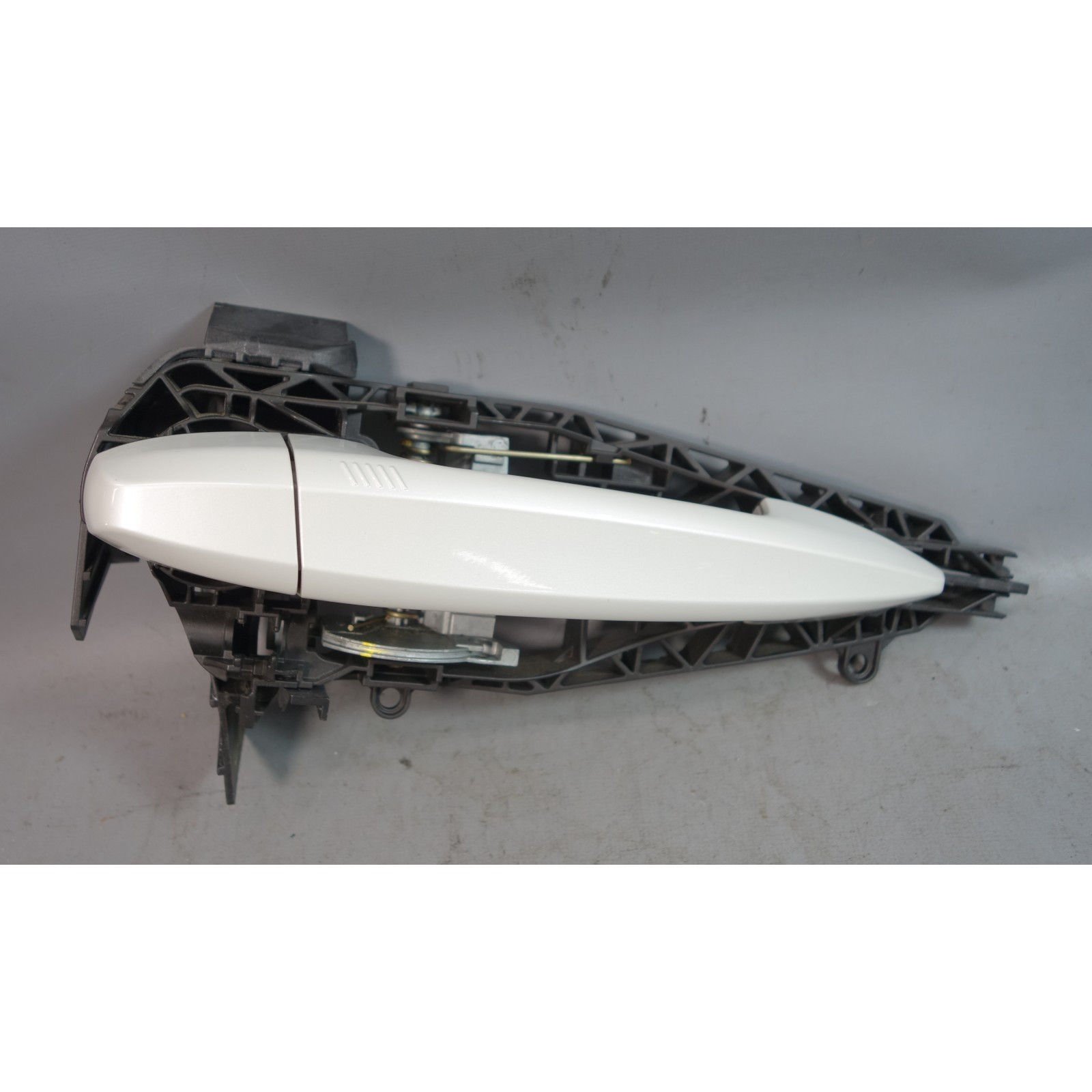 14-19 BMW F15 X5 X6 Right Door Handle w/ Comfort Access Mineral