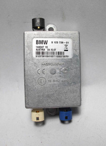 BMW USB Control Audio Interface Hub E60 E63 X5 X6 F01 F10 R55 USED OEM 8123739