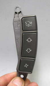 BMW E65 E66 7-Series Steering Wheel MF Buttons Switch Unit Right w Steptronic OE