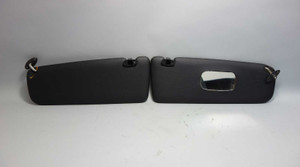 Damaged 1982-1988 BMW E28 5-Series Sedan Interior Front Sun Visor Pair Black OEM