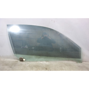 Damaged 2000-2006 BMW E46 Convertible Right Front Door Window Glass w Scratch