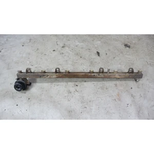 83-88 BMW E28 533i 535i E23 E24 M30 B32 B34 Fuel Rail Tube with Pressure Reg OEM