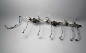 BMW N54 6cyl Twin Turbo High Pressure Injection Fuel Delivery Rail 2008-2013 OEM