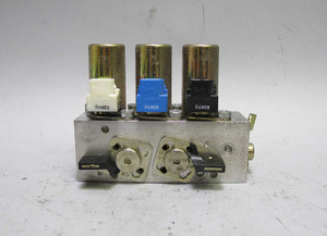 00-06 BMW E46 Convertible Folding Top Hydraulic Control Unit Solenoid Block OEM
