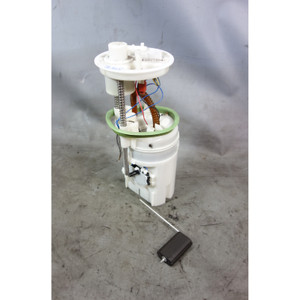 2011-2014 BMW X5 X6 SAV SAC Factory Fuel Delivery Pump w Level Sender OEM