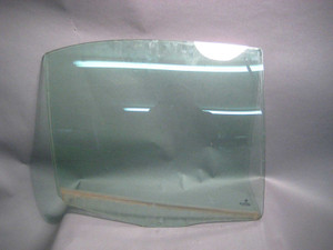 BMW E39 5-Series Right Rear Door Window Glass OEM 1997–2003 Sedan 4-Door