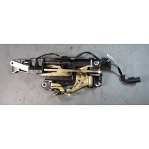 Rebuilt 2000-2006 BMW E46 3-Series Left Front Convertible Top Lock Latch OEM