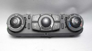 BMW E85 Z4 Roadster Climate Control Panel w Automatic AC Heat  2003-2005 OEM