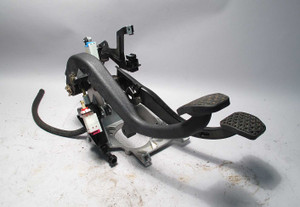 BMW E39 5-Series Complete Swap Clutch Pedal Bracket w Master 2000-2003 OEM USED