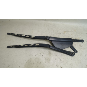 2004-2010 BMW E60 E61 5-Series 650i Windshield Wiper Arm Pair Left Right OEM