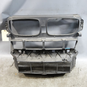 2007-2010 BMW E70 X5 SAV Factory Front Radiator Air Duct Channel OEM