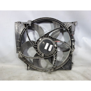 2003-2008 BMW E85 E86 Z4 Factory Electric Engine Cooling Fan w Shroud Motor OEM