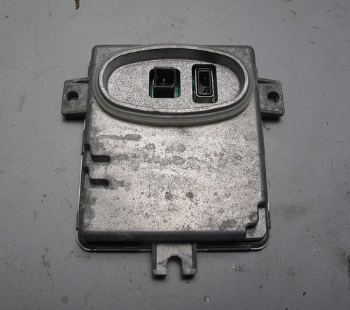 BMW E90 E91 3-Series 4Door Xenon HID Light Ballast Control Module 2006-2008 OEM