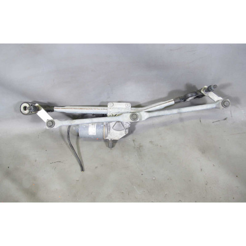 BMW E70 X5 E71 X6 Windshield Wiper Linkage Frame w Drive Motor 2007-2014 USED OE