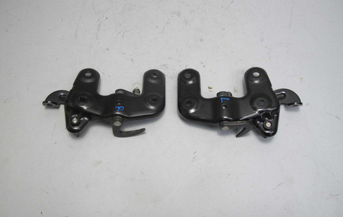 2007-2016 BMW E93 3-Series F33 4-Series Convertible Top Apron Retainer Latches
