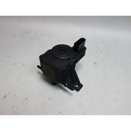 2009-2013 BMW E90 335d X5 Diesel M57 SCR DEF Fluid Transfer Pump OEM