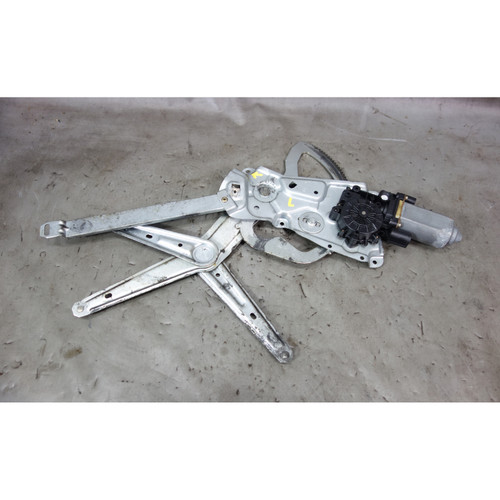 Damaged 1992-1999 BMW E36 3-Series 4dr Hatch Left Front Window Regulator w Motor