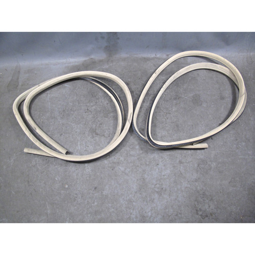 2002-2008 BMW 7-Series E65 E66 Front Door Seal Pair Nasca Beige OEM