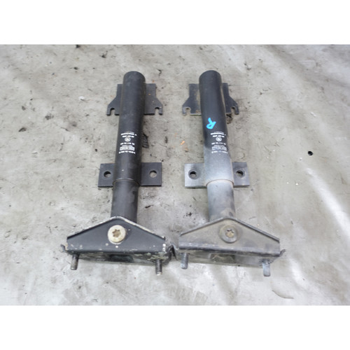 BMW E34 5-Series Front Bumper Shock Mount Pair OEM Left Right 1989-1995