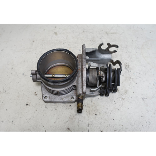BMW 6-Cylinder M52 S52 Throttle Body Housing Assy 1996-2000 E36 E39 Z3 OEM USED BMW 6-Cylinder M52 S52 Throttle Body Housing Assy 1996-2000 E36 E39 Z3 OEM USED