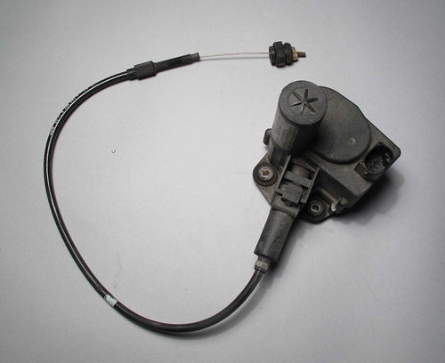 BMW Z3 Roadster Coupe Cruise Control Throttle Cable Actuator 1997-2002 USED OEM