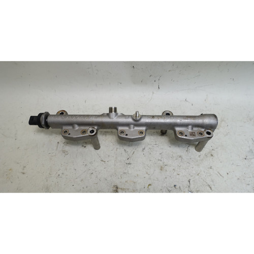 BMW B58 6-Cyl High Pressure Fuel Rail Front Bank 1 Cyl 1-3 2016-2023 OEM