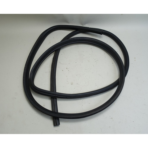 1992-1998 BMW E36 3-Series Sedan Front Body-Side Weatherstripping Seal OEM