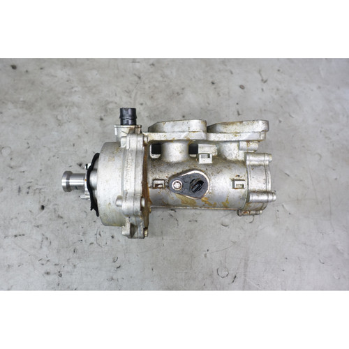 2014-2019 BMW F80 M3 F82 M4 S55 Vacuum Pump with Fuel Pump Mounts OEM