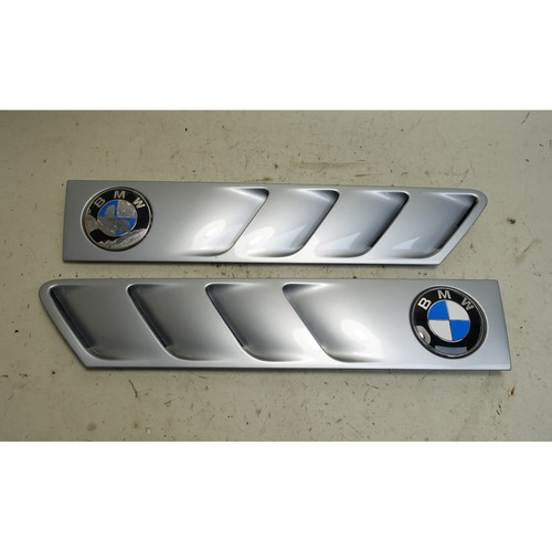 96-02 BMW Z3 Roadster Coupe Outside Cowl Hood Grille Pair Arctic Silver L R OEM