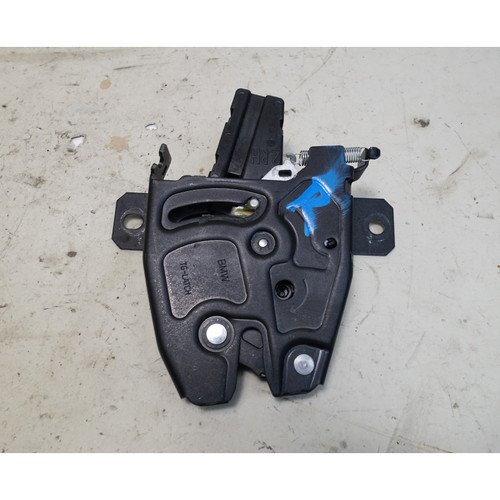2019-2025 BMW G05 X5 G07 X7 F95 Right Rear Trunk Bottom Tailgate Latch Lock OEM