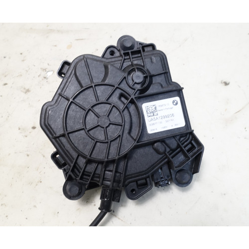 2023-2025 BMW G07 X7 Right Lower Tail Gate Soft Close Aide Drive Motor OEM