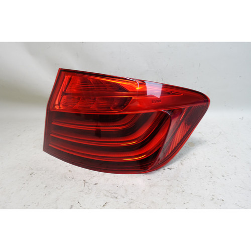 Damaged 14-16 BMW F10 5-Series LCI Sedan Right Passenger Outer Tail Light OEM