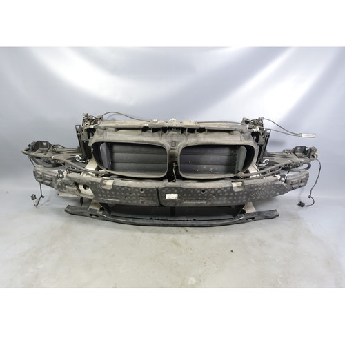 2014-2016 BMW F10 5-Series LCI Front Nose Radiator Support Assembly Air Ducts OE