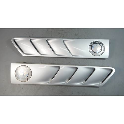96-02 BMW Z3 Roadster Coupe Outside Cowl Hood Grille Trim Pair Titan Silver OEM