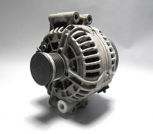 BMW E85 E90 N52 3.0i 3.0si Factory Bosch Alternator Generator 155Amp 2006-2008