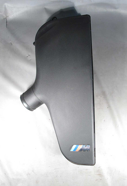 2006-2010 BMW M5 M6 S85 V10 Bank 1 Intake Plenum Air Collector Right Side OEM 2006-2010 BMW M5 M6 S85 V10 Bank 1 Intake Plenum Air Collector Right Side OEM