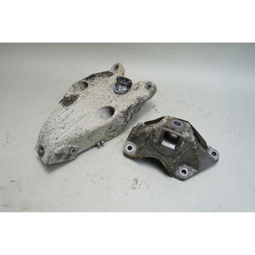 14-16 BMW F10 535d F02 740d xDrive AWD N57 6-Cyl Diesel Engine Support Arms OEM