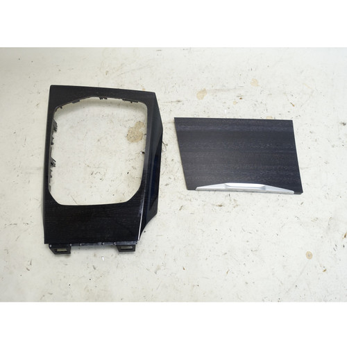 Damaged 19-25 BMW G20 3-Series G22 G23 Center Console Ash Grain Trim Covers OEM