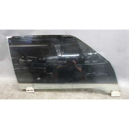 1984-1988 BMW E30 2dr Coupe Early Right Front Passenger Window Glass OEM 1984-1988 BMW E30 2dr Coupe Early Right Front Passenger Window Glass OEM