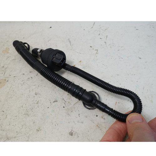 2005-2008 BMW E46 M3 Z4 M S54 Factory CCV Crankcase Vent Hose Valve Assembly OEM 2005-2008 BMW E46 M3 Z4 M S54 Factory CCV Crankcase Vent Hose Valve Assembly OEM